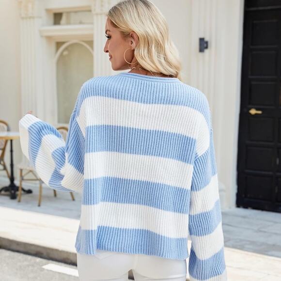 Blue and White Striped Women's Sweater Sz XL NWOT (Unbranded) - Picture 3 of 8